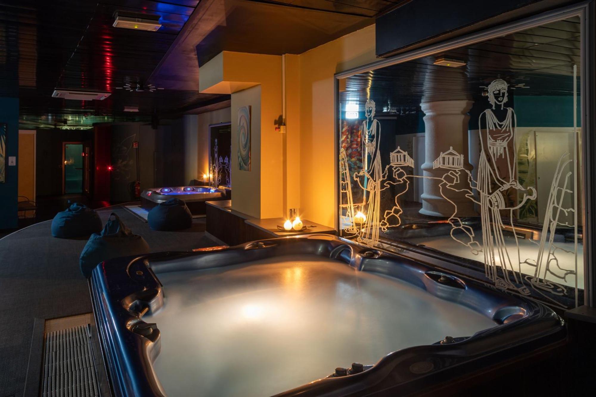 Hotel Aria Life